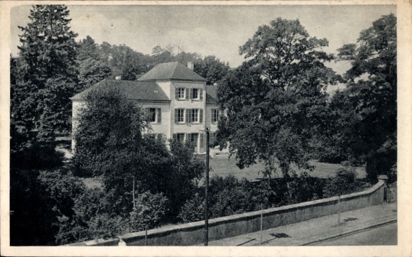 Postcard Wallerfangen in Saarland, NS.-Sisters' House, Saar, buildings, trees, garden