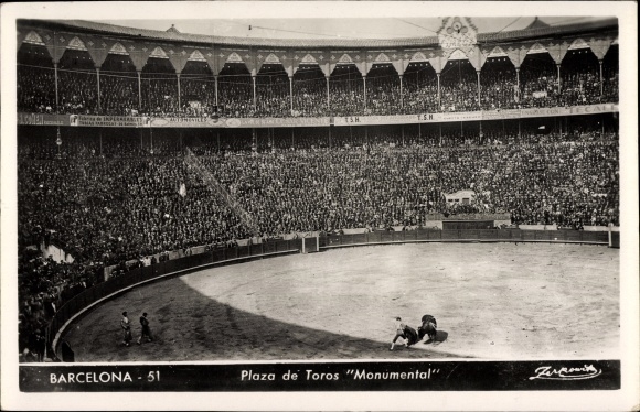 KP Barcelona Katalonia Hiszpania, Plaza de Toros Monumentalny