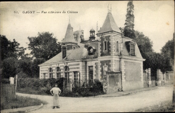 Ak Gagny Seine Saint Denis, Exterieuransicht eines Château, alte Architektur, Baum, Straße