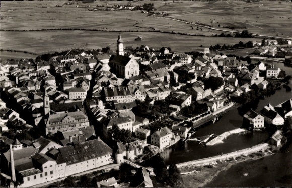Ak Cham in de Opper-Palts, luchtfoto van Cham, oude gebouwen, kerk, rivier