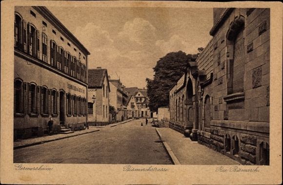 Postcard Germersheim in the Rhine plain of Rhineland-Palatinate, view of Bismarckstrasse, inn