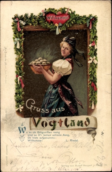 Postcard costume from the Vogtland, Willkumme, woman with dumplings