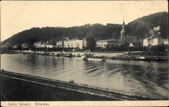 Ak Bad Schandau Sächsische Schweiz, Flusslandschaft,  Kirchenansicht, Schiffe