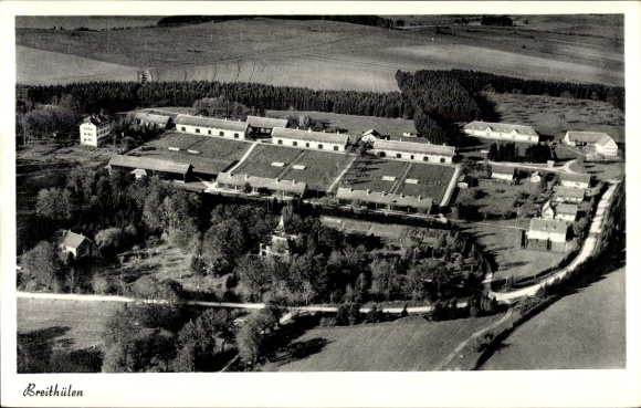 Ak Breithülen Heroldstatt in der Schwäbischen Alb, Gasthaus, Fliegeraufnahme