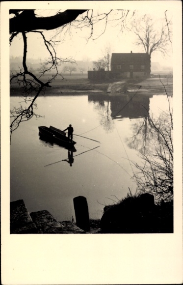 Ak Höfgen Grimma in Sachsen, Schiffmühle, Fähre, Boot auf dem Wasser, reflexionen, Bäume im Hinte