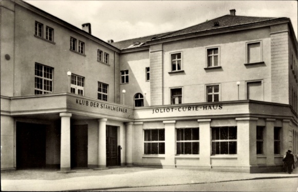 Ak Riesa an der Elbe Sachsen, Klubhaus der Stahlwerker, Joliot-Curie-Haus