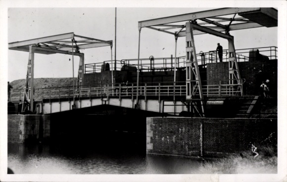 Postcard Lift Bridge