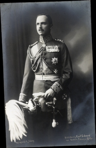 Ak Prinz Carl Eduard von Sachsen-Coburg und Gotha, Portrait in Uniform