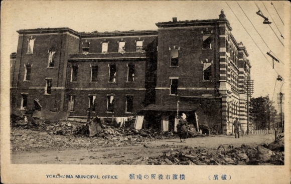 Ak Yokohama Pref Kanagawa Japan, aardbeving Grote Kanto, 1923, gemeentehuis