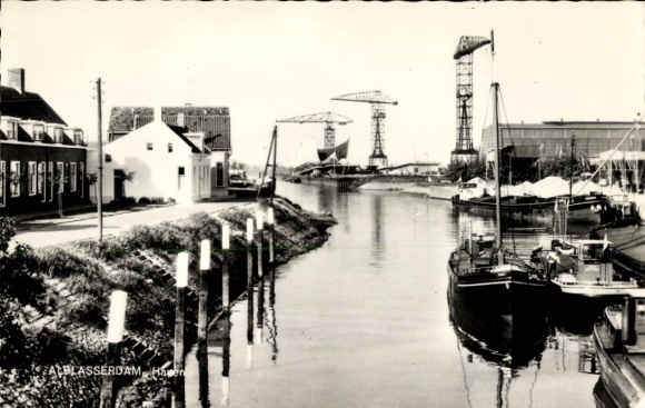 KP Alblasserdam South Holland, port, dźwigi