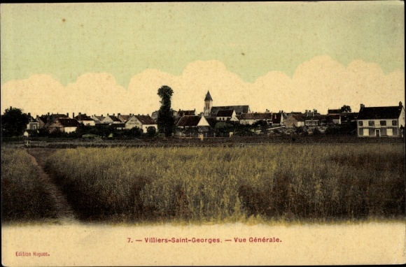 Ak Villiers-Saint-Georges Seine et Marne, vue generale du village, vu de champ