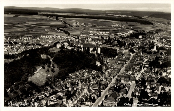 KP Heidenheim an der Brenz Württemberg, zdjęcie lotnicze, ruiny zamku, rząd domów, rolnictwo