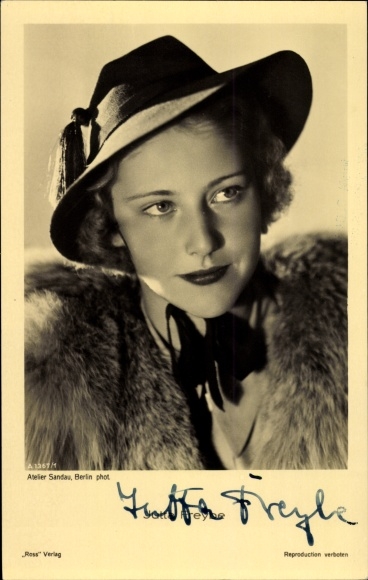 Ak Schauspielerin Jutta Freybe, Portrait, Ufa Film, Autogramm