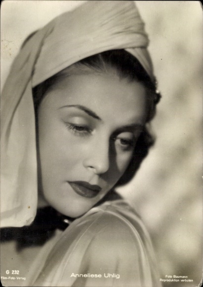 Postcard actress Anneliese Uhlig, portrait, photo Baumann, Film Photo Verlag G 232