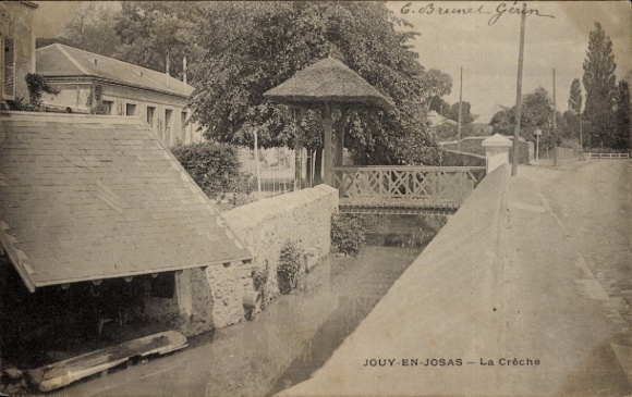 Postcard Jouy and Josas Yvelines, La Creche