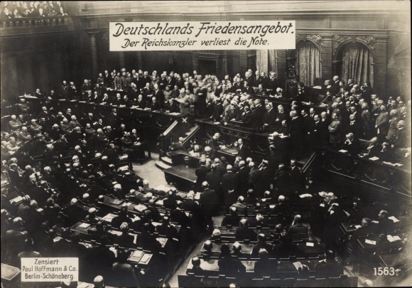 PC Berlin, Germany&#39;s peace offer, Chancellor Bethmann Hollweg reads the note, I WK