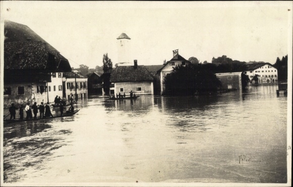 Foto Ak Alt Oberndorf Laufen an der Salzach Oberbayern, Hochwasser 1899, Marktplatz