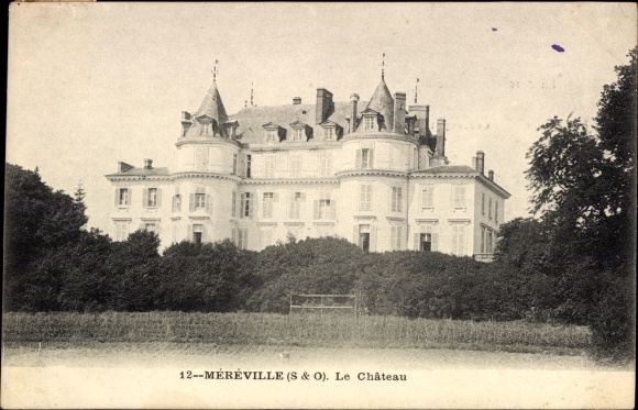 KP Méréville Essonne, Le Chateau
