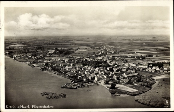 PC Ketzin on the Havel, view of the place, aerial photo