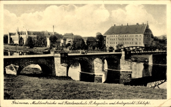 Ak Grimma in Sachsen, Muldenbrücke mit Fürstenschule St. Augustin und Amtsgericht im Schloss
