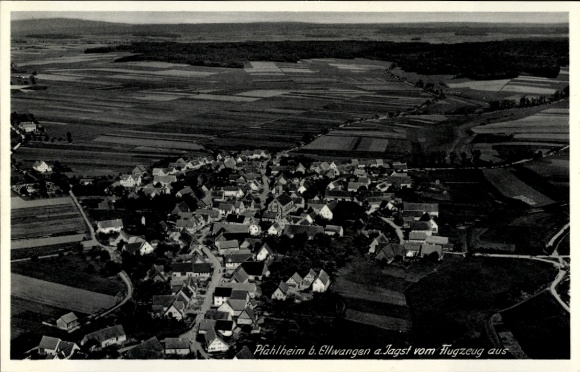 Postcard Pfahlheim Ellwangen Jagst, aerial view of Pfahlheim, rural surroundings, no people to be seen