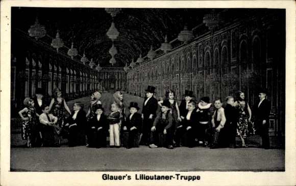 Postcard Dresden Klotzsche, Glauer's Liliputaner-Truppe