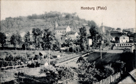 Postcard Homburg in the Palatinate Saarland, landscape with trees, houses, church, garden