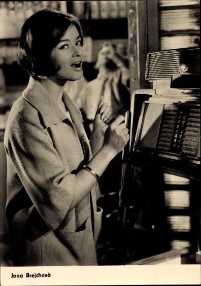 Postcard actress Jana Brejchova, jukebox, portrait, progress star photo