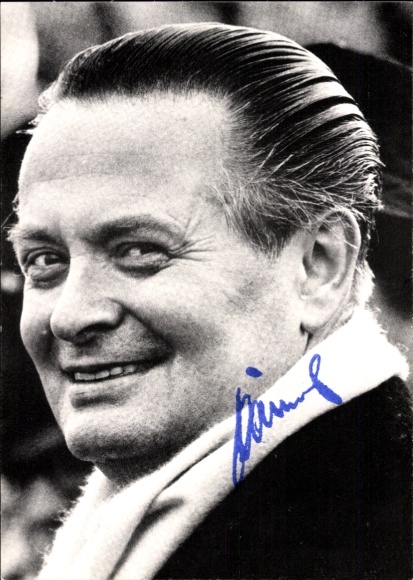 Postcard actor Willy Daume, portrait, autograph
