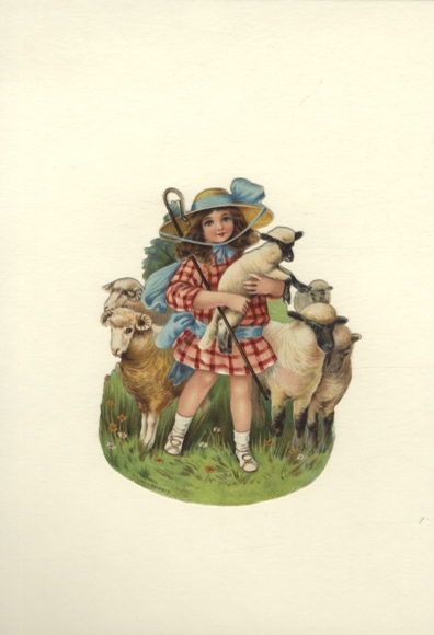 Oblate Mädchen mit Hut, blaue Schleifen, Schafe und Lämmchen, Größe ca. 15 x 12 cm