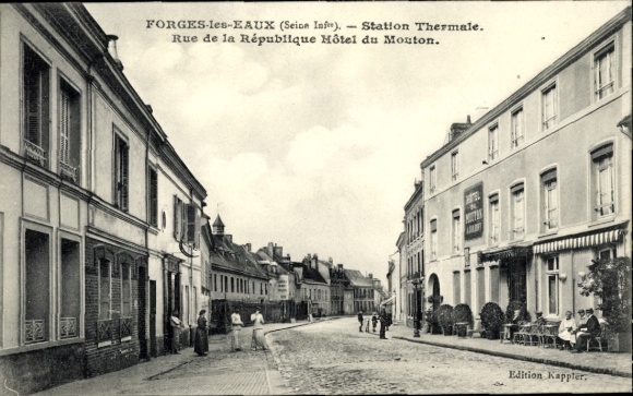 Ak Forges les Eaux Seine Maritime, Thermaal station, Rue de la Republique, Hotel du Mouton