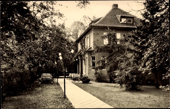 Postcard Dahlewitz Kr. Zossen, restaurant Wald Eck, owner R. Ladwig