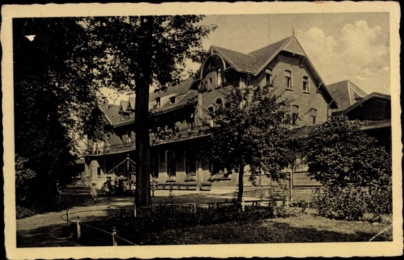 Postcard Bad Sassendorf in Westphalia, children&#39;s sanatorium, main building I