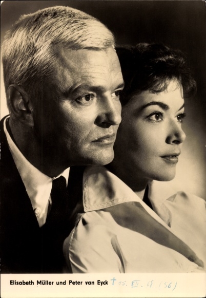 Postcard Actors Elisabeth Müller and Peter van Eyck, Film Dr. Crippen is alive