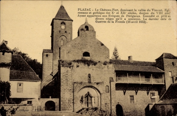 Postcard Plazac Dordogne, Le Chateau Fort et Eglise romane