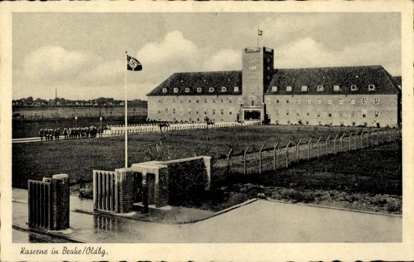 Postcard Brake on the Lower Weser Oldenburger Land, barracks, entrance