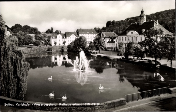 Postcard Bad Karlshafen on the Weser, town hall, swan pond
