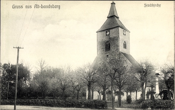 Postcard Altlandsberg in Brandenburg, town church