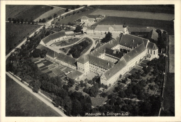 Ak Mödingen in Schwaben, Kloster Maria Medingen, Fliegeraufnahme