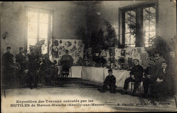 Postcard Neuilly sur Marne Seine Saint Denis, Military Hospital Maison Blanche La Chapelle