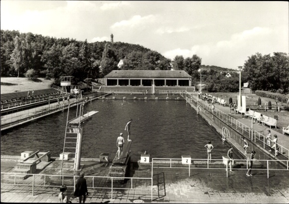 Postcard Bad Freienwalde an der Oder, swimming stadium, swimmer, diving board, spectator stand, black