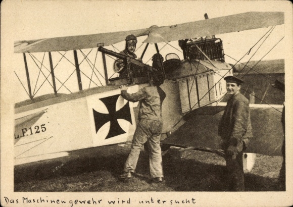 Postcard On a Flemish naval airfield, military aviator, pilot, I WK