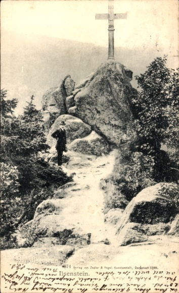 Postcard Ilsenburg in the Harz, Ilsenstein, Ilsestein, man in front of a cross, rocky landscape, forest, from 1