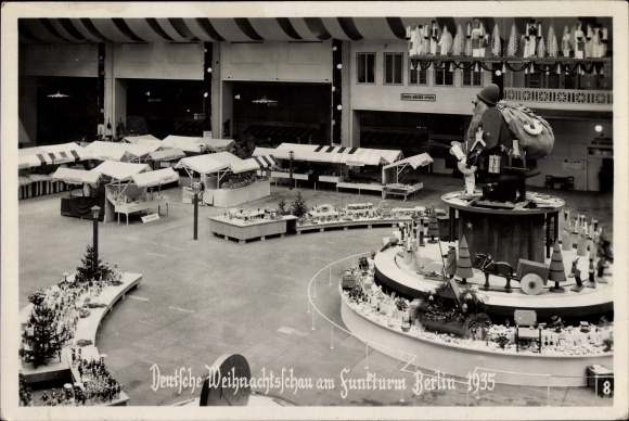 Photo Postcard German Christmas show at the radio tower Berlin 1935, exhibition hall