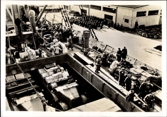 Photo Replenishment of war material for German troops in Norwegian ports, April 1940, II WW