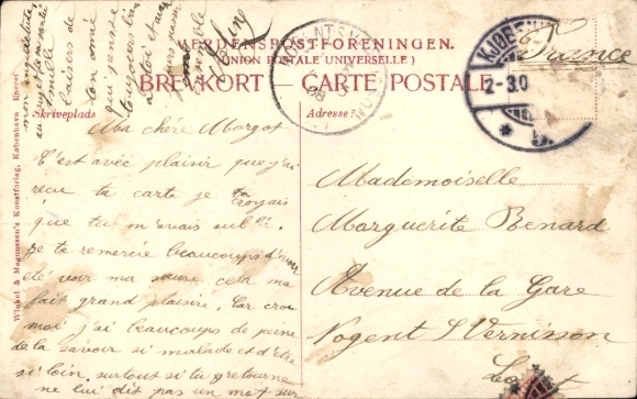 Postcard woman in Danish costume, Fiskerpige fra Skovshoved