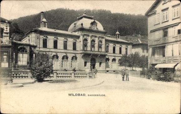 Postcard Bad Wildbad in the Black Forest, from the bath building, people on the street
