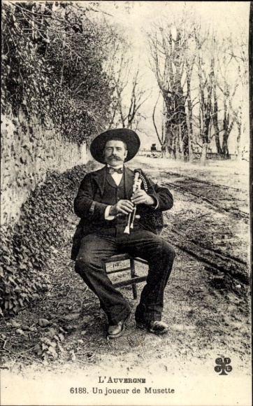 KP Auvergne, gracz Musette