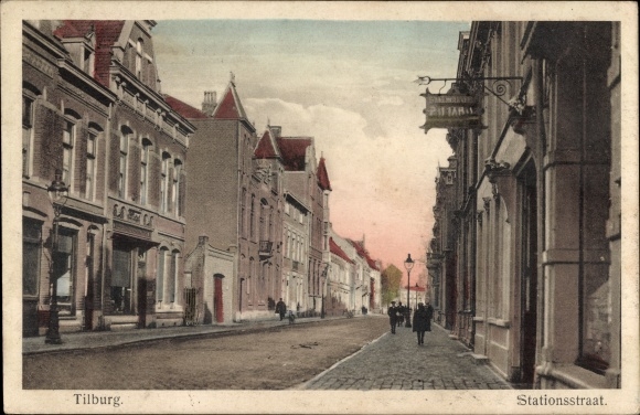 Ak Tilburg Noord-Brabant Nederland, Stationsstraat