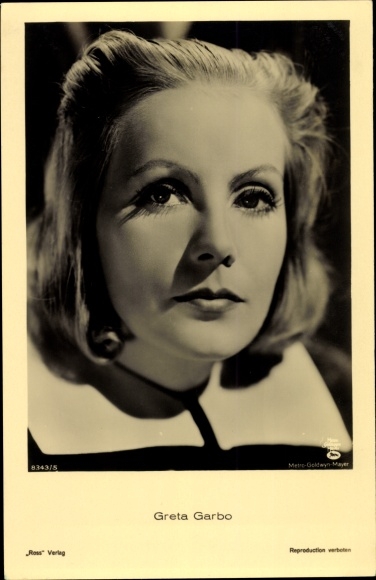 Postcard Actress Greta Garbo, Portrait, Ross 8343/5